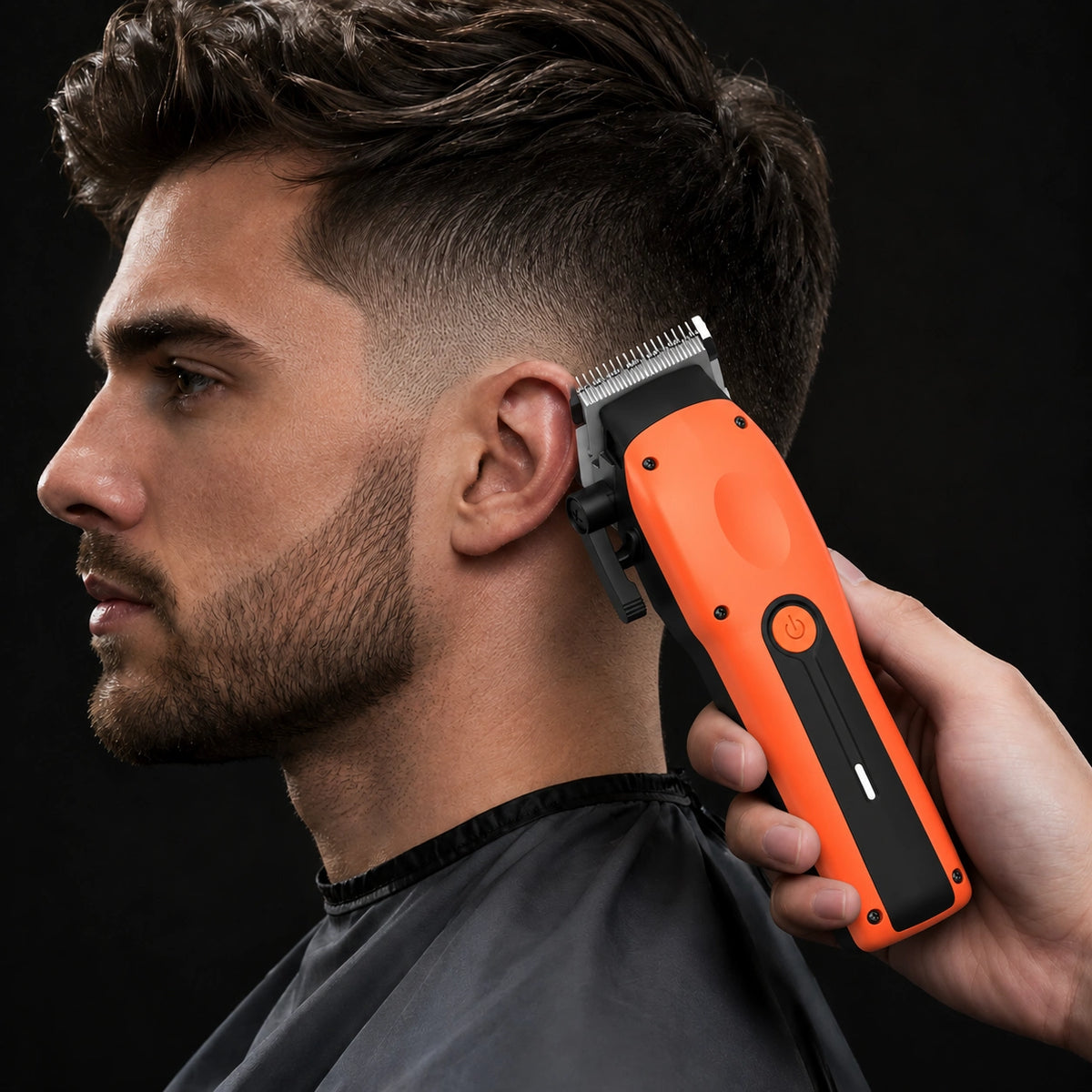 Madeshow M15 Orange — haircutting in use