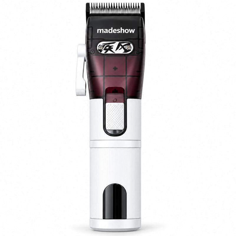 Witte M5F MAX van voren